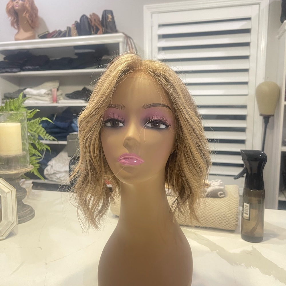 Blonde Wavy Hair Wig